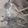Revisa detalles de la caída del techo del centro comercial Real Plaza de Trujillo, en el que tres personas se encuentran fallecidas y hay más de 60 heridos, mientras que bomberos y la policía trabaja en rescate de otras personas.