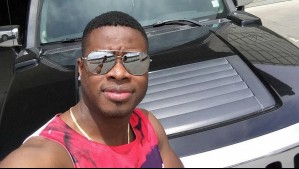 Gyvens de Reggaeton Boys portaba revólver robado cuando fue detenido tras viajar en vehículo con patente adulterada