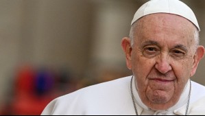 Papa Francisco presenta 'ligera mejoría' pero el pronóstico sigue siendo reservado