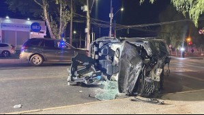 Conductor ebrio provocó choque múltiple en Las Condes: Una persona resultó con lesiones de carácter reservado