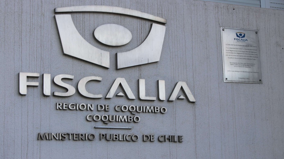 Fiscalía de Coquimbo anuncia investigación de oficio por filtraciones en chats de Karol Cariola e Irací Hassler