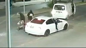 Video muestra violenta encerrona a concejal de Estación Central: Fue golpeado y amenazado con arma de fuego