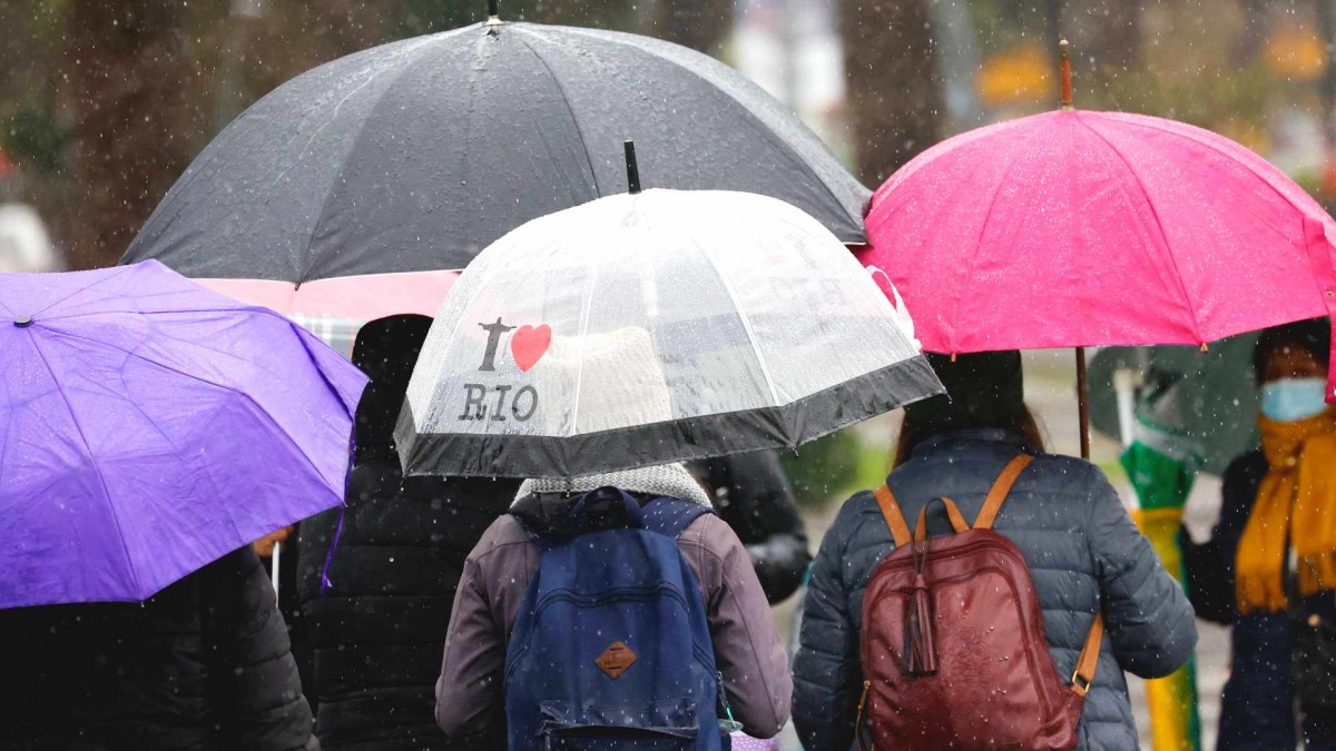 Tormentas eléctricas, lluvias y vientos de hasta 60 km/h: Conoce el pronóstico del tiempo para este miércoles en Chile