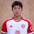 Un joven futbolista chino murió tras permanecer hospitalizado por cerca de seis semanas luego de sufrir una muerte cerebral en un partido de entrenamiento. Revisa su historia.
