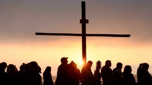 Proyecto de ley busca establecer como feriado irrenunciable todos los viernes santo