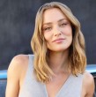 La modelo Kika Silva conversó sobre su nueva vida en el balneario de Maitencillo junto a su marido, el actor Gonzalo Valenzuela. Además, también se refirió a los trabajos decorativos de su nueva vivienda. ¡Declaraciones!