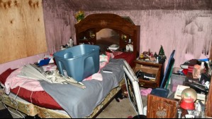 Suciedad y hongos en las paredes: Fotos muestran el interior de una casa donde un hombre estuvo cautivo por 20 años