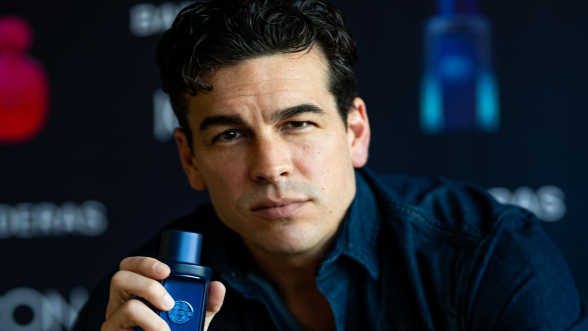 'The Icon Supreme': Banderas Perfumes presentó nueva fragancia junto a Mario Casas