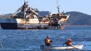 Naufragio en Coronel: Pesquero 'Cobra' es incautado por 20 días y la Armada anuncia que robots se unen a la búsqueda