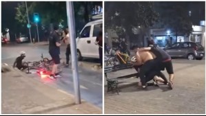 Video capta violenta pelea entre ciclistas y conductor de un vehículo en el centro de Santiago