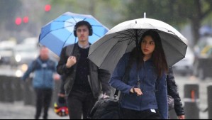 Anuncian precipitaciones para este viernes en Santiago: ¿A qué hora comenzaría a llover?