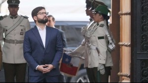 'Nos hemos asegurado de que puedan realizar su labor con más recursos': Presidente Boric saluda a Carabineros en su aniversario 98