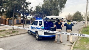 'Cristian, no salgas': El desgarrador relato de madre que vio morir a su hijo en San Antonio tras intentar calmar a un vecino