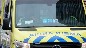 Ambulancia protagoniza violento choque con automóvil en Estación Central y deja cinco heridos: No tenía prendidas las balizas