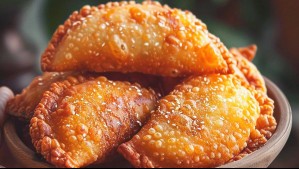 Los mató con empanadas: Mujer envenenó a 40 miembros de grupo terrorista en Haití