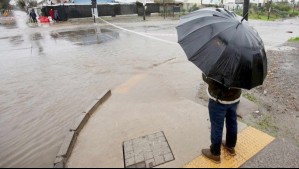 Se suspendieron las clases por intensas lluvias: Declaran Alerta Amarilla para Punta Arenas por desborde