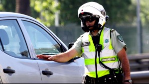 Adulto mayor es sorprendido manejando casi intoxicado en alcohol en plena Autopista del Sol