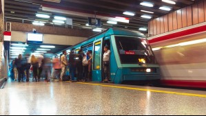 Metro de Santiago normaliza servicio en la Línea 1 luego de que dos estaciones permanecieran cerradas