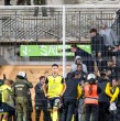 El partido entre Unión La Calera y San Luis de Quillota, por la Copa Chile, debió ser suspendido por el lanzamiento de una bomba de ruido. ¡Todos los detalles en la siguiente nota!