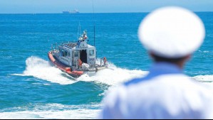 Encuentran cuerpo de un hombre flotando cerca de Isla Laitec de Quellón: Estaba atado de pies y manos