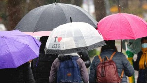 Un 21 de mayo con lluvias en distintas zonas del país: Revisa el pronóstico del tiempo para este miércoles feriado en Chile