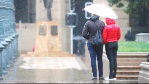 Lluvia en Santiago: Anuncian posibles precipitaciones para este martes en sectores de la Región Metropoliana