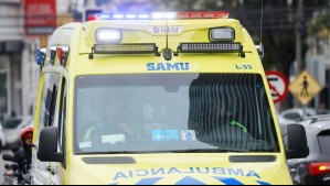 Tren de carga colisiona con un auto en Padre Hurtado: Conductora del vehículo no habría respetado la señalética