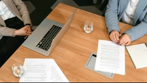 Desde $2,6 millones: Estudio revela cuánto ganan los directores de empresas en Chile