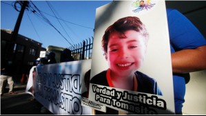 'Son unos insensibles': Madre de Tomás Bravo reacciona a filtración de informe del Servicio Médico Legal
