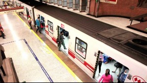 Metro sufre retraso en frecuencia de Línea 1: Entregan justificativos e implementan buses de refuerzo