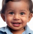 Joaquín es un nombre con raíces hebreas que evoca protección divina y renovación. Descubre su significado, origen, santoral y lo que revela sobre la personalidad.