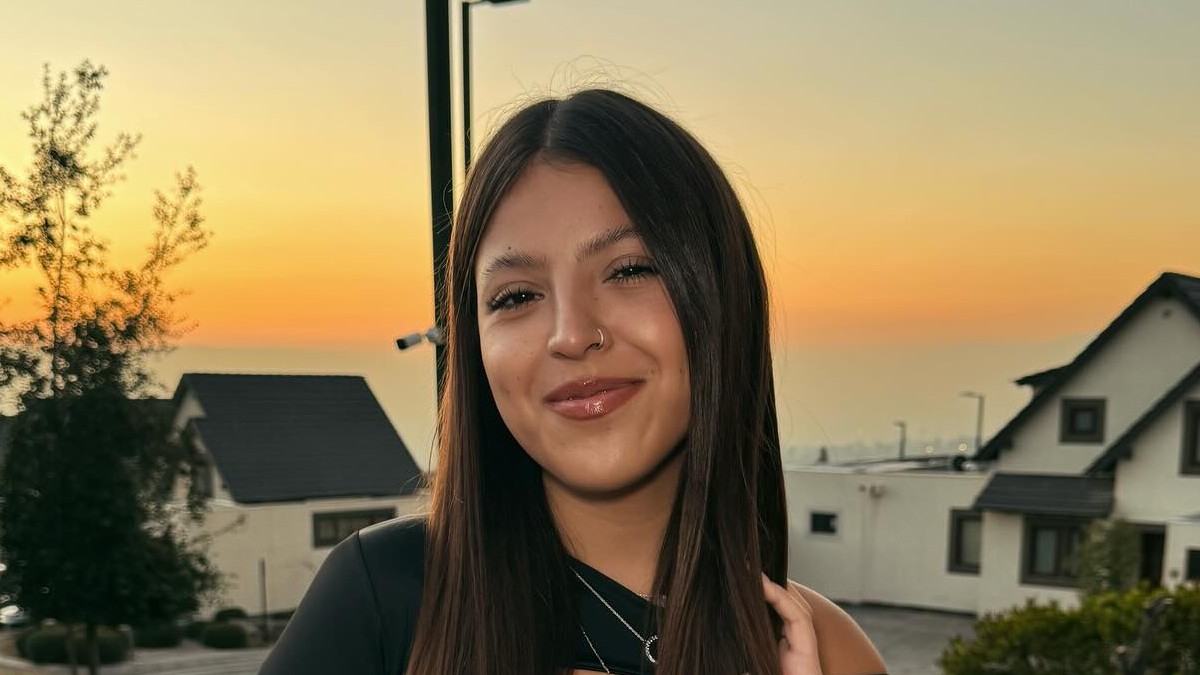 Ignacia Antonia vive costoso descuido en el aeropuerto previo a su viaje a Alemania