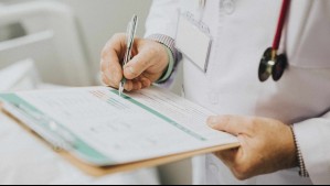 Publican ley que endurece las sanciones para quienes emitan licencias médicas fraudulentas