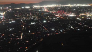 Por hasta 6 horas: Cortes de luz afectarán a sectores de tres comunas en la Región Metropolitana