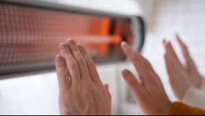 ¿Tienes manos y pies fríos todo el tiempo? Estas podrían ser las causas y cómo prevenirlo