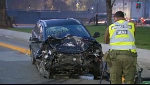 Dos personas mueren tras colisionar con vehículo que huía de Carabineros: Delincuentes habrían secuestrado a pasajero de app