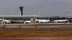 Nueva pista, tercer terminal y un tren ligero: Así es el ambicioso plan para triplicar la capacidad del aeropuerto de Santiago