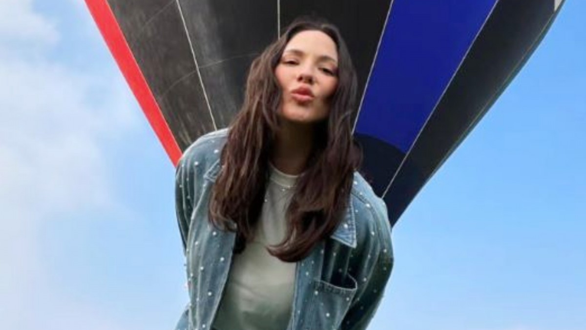 Estuvo junto a Ignacia Antonia y Joaquín Méndez: Kel Calderón sorprende con paseo en globo aerostático