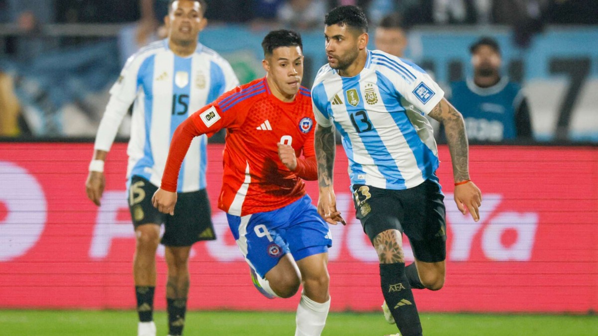 Otra baja en La Roja: Alexander Aravena es descartado para el partido contra Bolivia