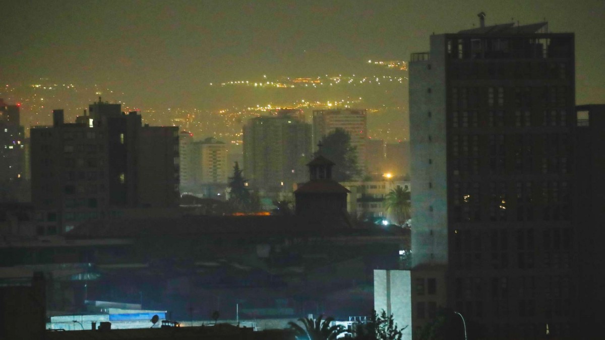 Enel anuncia cortes de luz en Santiago, Las Condes y otras tres comunas de la Región Metropolitana para este martes