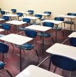 Establecimientos educacionales de las regiones del Maule, Ñuble, Biobío y La Araucanía confirmaron la suspensión de actividades académicas durante los días lunes 16 y martes 17 de junio.