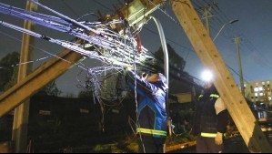 Cortes de luz afectan a cuatro comunas de la Región Metropolitana este jueves