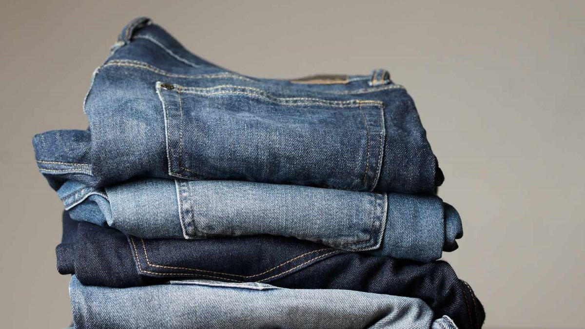 ¿Cada cuánto tiempo deberías lavar tus jeans? Esta es la frecuencia ideal según expertos