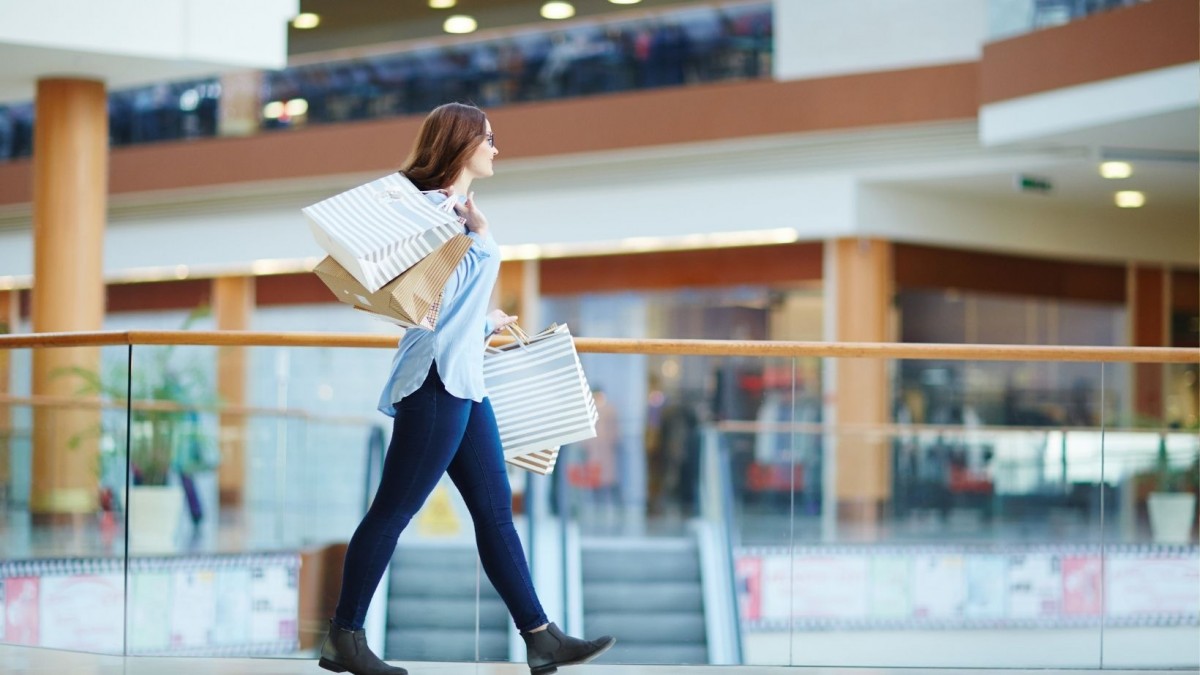 Mall de Chile anuncia inédita medida: Silenciará todos sus espacios durante una hora