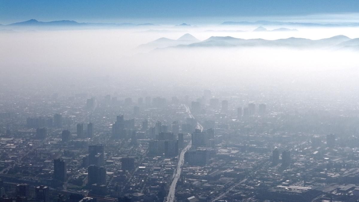 Declaran preemergencia ambiental para este viernes feriado en la RM: Revisa los dígitos que se suman a la restricción vehicular