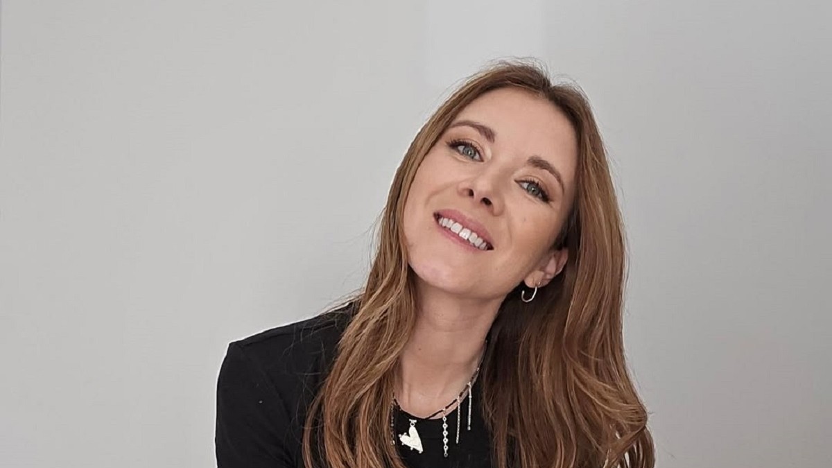 Cerrando ciclos: El cambio de look de Carla Jara tras ruptura con Diego Urrutia