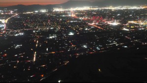 Por hasta 8 horas: Cortes de luz afectarán a seis comunas de la Región Metropolitana este lunes