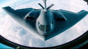 Es invisible y puede destruir búnkers bajo tierra: Así es el bombardero B-2, clave en la operación militar de EEUU contra Irán
