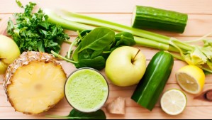 Los 7 alimentos que ayudan a reducir la hinchazón abdominal de forma natural