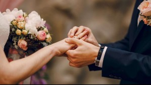 Arrendó Disney para simular una boda con una niña: Detienen a hombre que contaría con antecedentes por 'delitos sexuales'